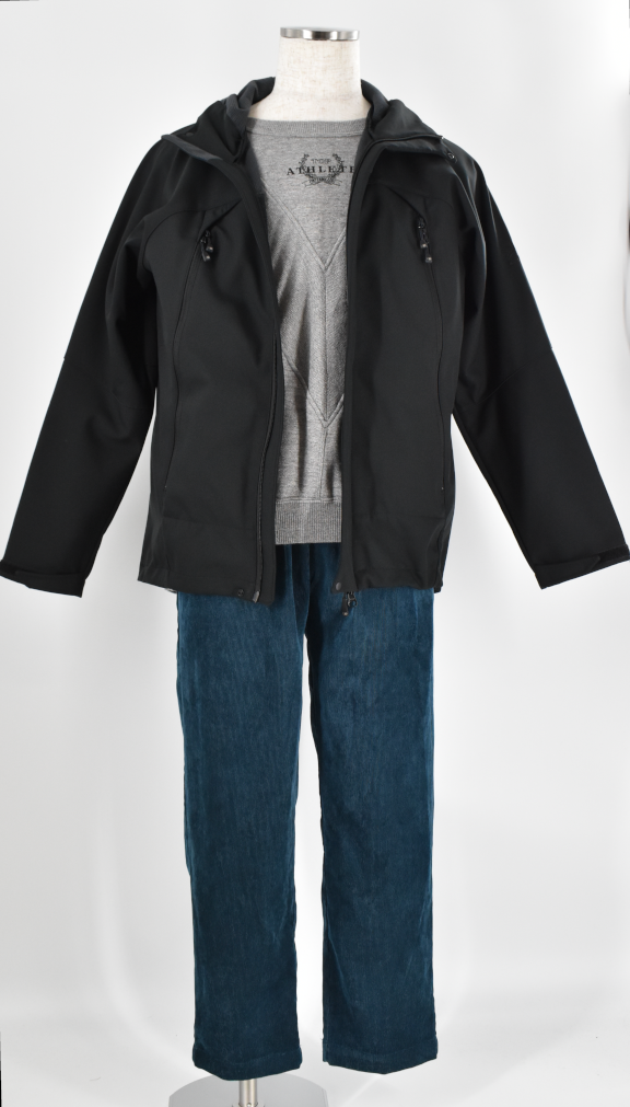 シンプルで飾らないカジュアルコーデ。